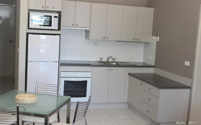 Mollymook Cove Apartments