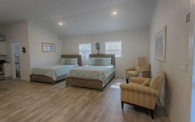 Clearwater Beach Cabana by RedAwning