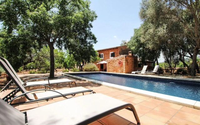 Authentic Rustic Finca With Private Pool Centrally Located