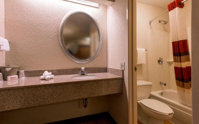 Red Roof Inn Harrisburg - Hershey