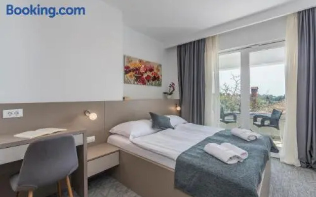 Villa Ladavac B&B