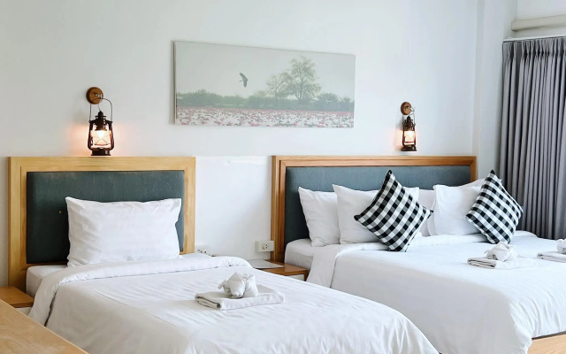Phukaning Hotel