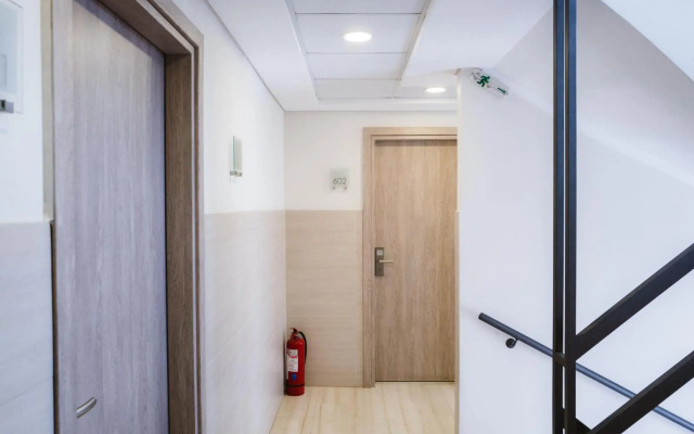 Piraeus Port Hotel