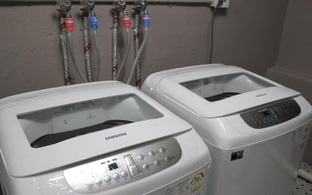 Dongdaemun EggHouse Hostel (Foreigners Only)