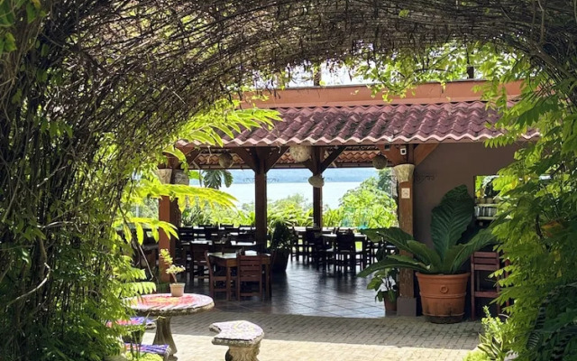 Svastha Yoga & Ayurveda Cafe