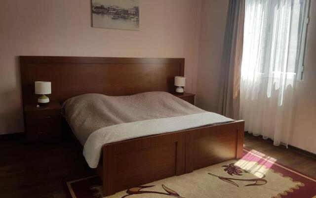 Apartment Giorgi Mazniasvhili