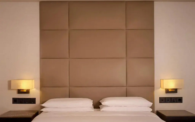 Hyatt Regency Al Kout Mall
