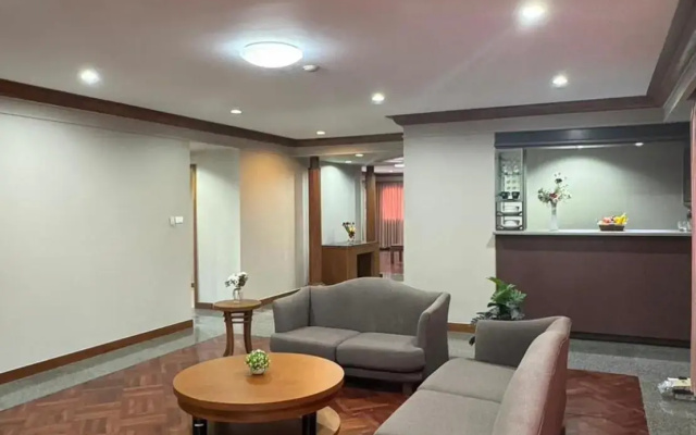 United Tower Thonglor by Aspira