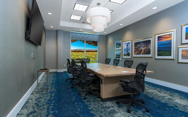 Hilton Garden Inn Asheville Downtown