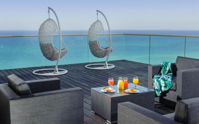 Arena by the Beach