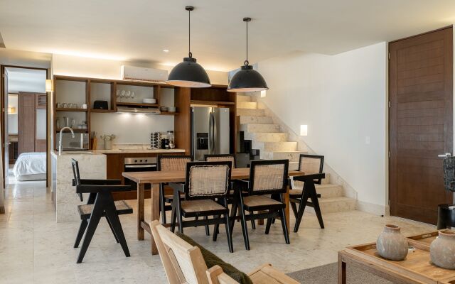 Regina Jungle Penthouse | Beach Club | Puerta Azul