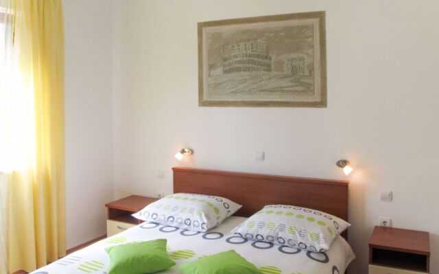 Haus Banko (PUL408)