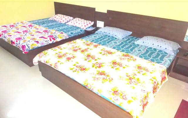 Oyo 28417 Hotel Gopi Vallabh