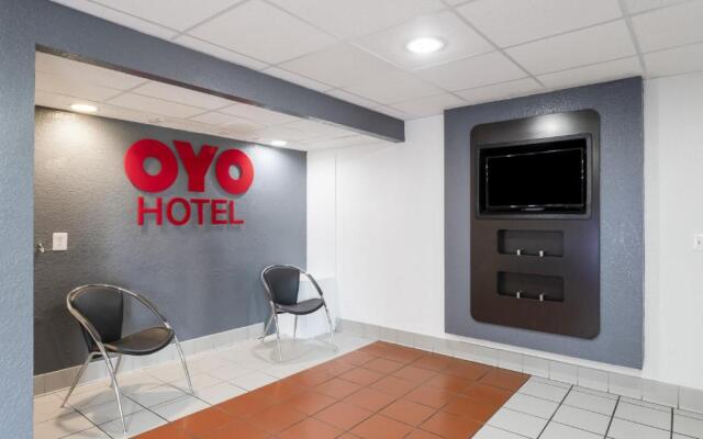 OYO Hotel Houston Katy Freeway