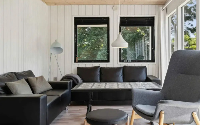 5 Star Holiday Home in Vaeggerlose