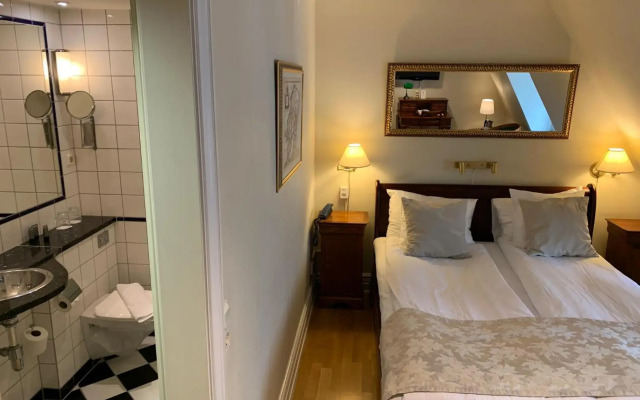 Mayfair Hotel Tunneln
