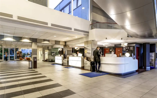 Novotel Warszawa Airport - Image 2