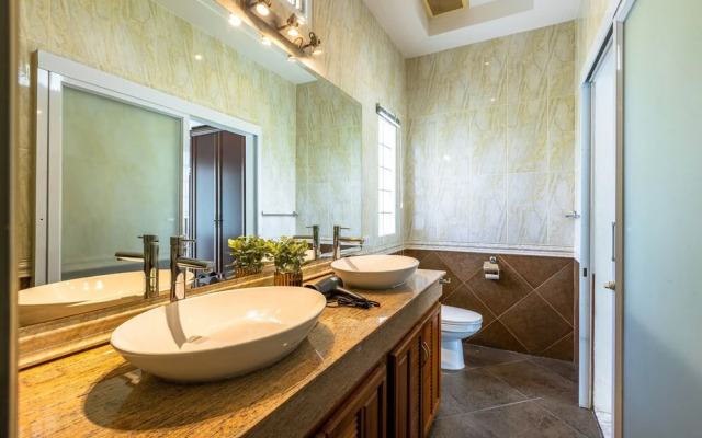 Private 3 Bedroom Pool Villa PP10