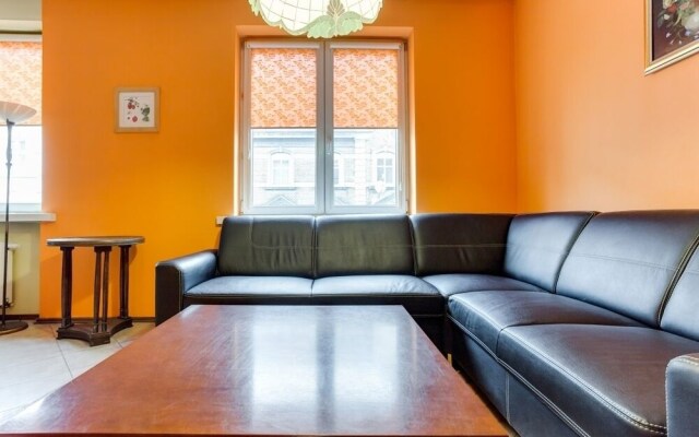 Penguin Apartments City Center