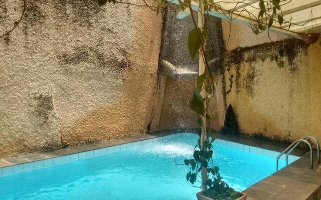 Pousada Vila Paris