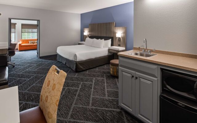 Best Western Plus Appleton Airport/Mall Hotel