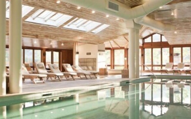 Americana at Topnotch Overlook