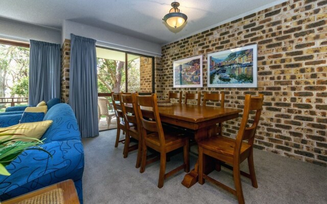 Bay Parklands, Unit 28, 2 Gowrie Avenue