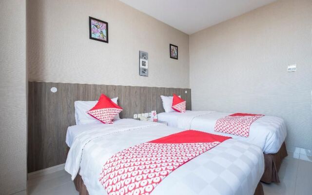 OYO 635 Lynt Hotel Makassar