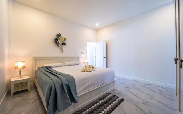 4 Bedroom Private Pool Villa - OV10