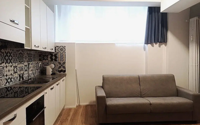 Mayflowers Apartment  - Biancospini