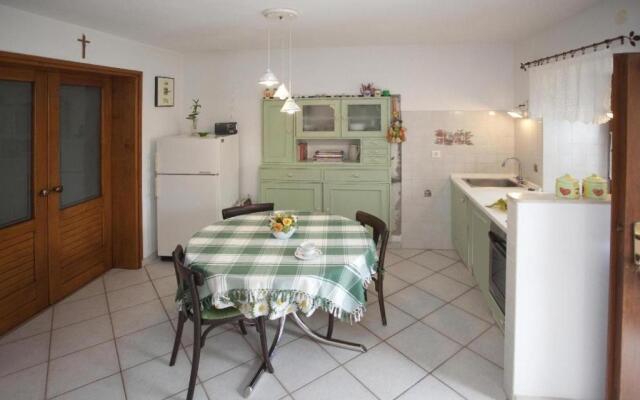 Apartment Marija-15m from the sea