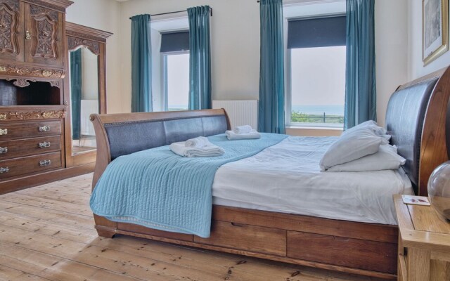 Pendine Manor - 9 Bedroom Manor House - Pendine