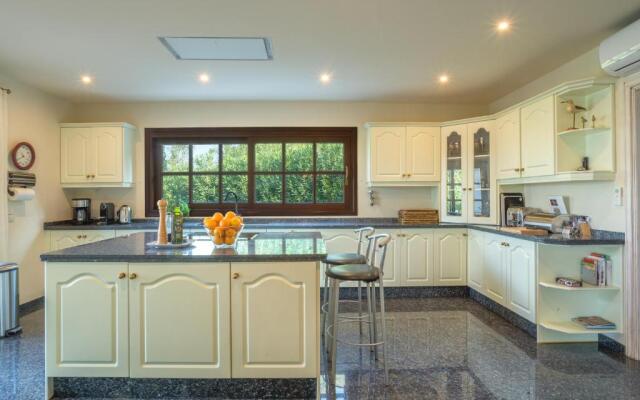 Modern Villa in Estepona With Private Pool