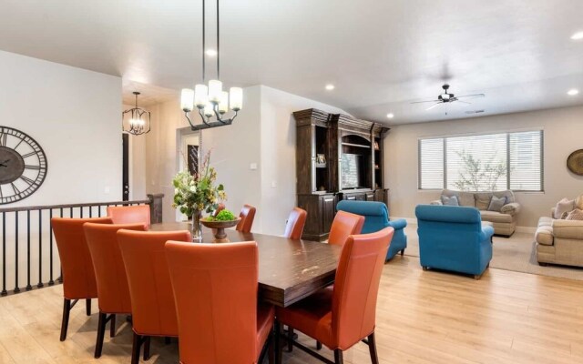 Hidden Treasure #15 6 Bedroom Home