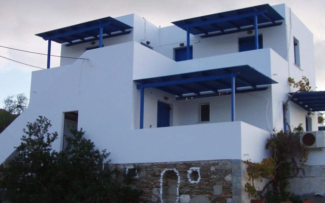 Helena's Apartments