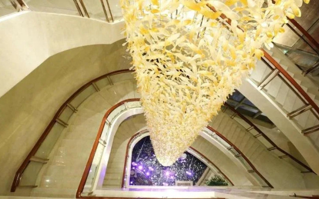 America's Best Rixin International Hotel