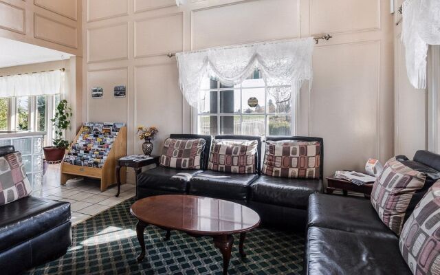 SureStay Hotel by Best Western Olathe