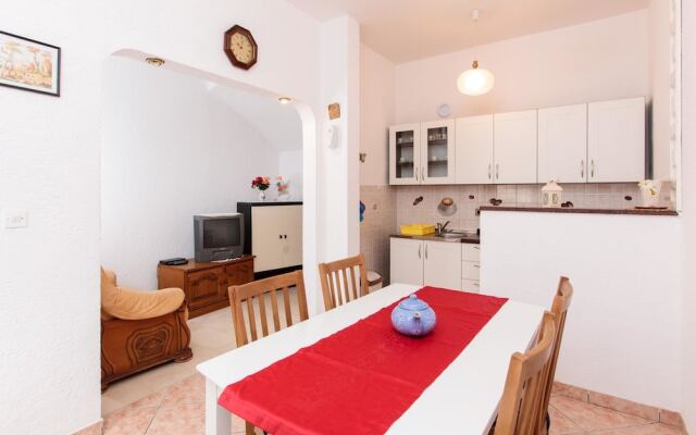 Apartments Villa Dane / Two Bedrooms A3