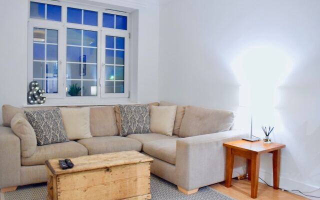 Central 1 Bedroom Flat Next to Tower Bridge