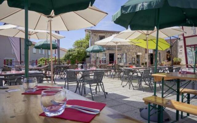 Aux Prisons de Montagny