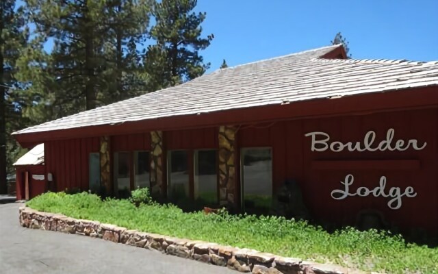 Boulder Lodge