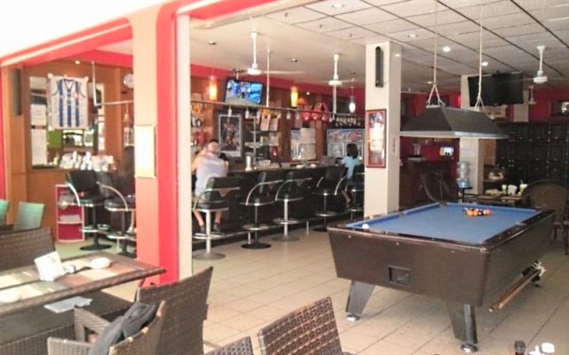 Traveller's Rest Sports Bar