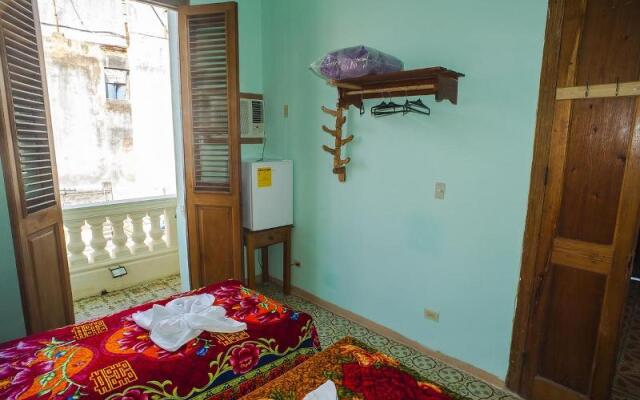 Hostal Balcones Villegas