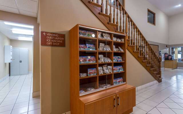 AmericInn by Wyndham Boscobel