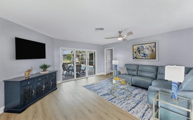 597 bal Harbor Blvd