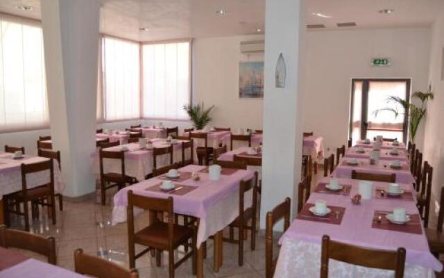 Hotel Tonti