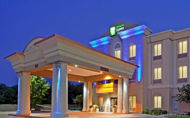 Holiday Inn Express Hotel & Suites Dallas - Duncanville, an IHG Hotel