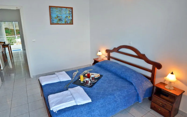 Filoxenia Beach Apartments