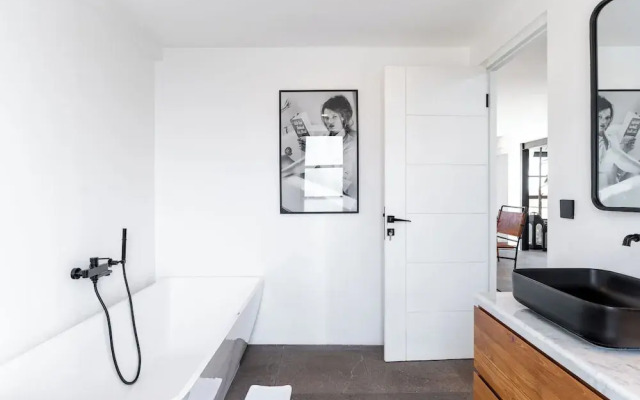 Tribeca Residence