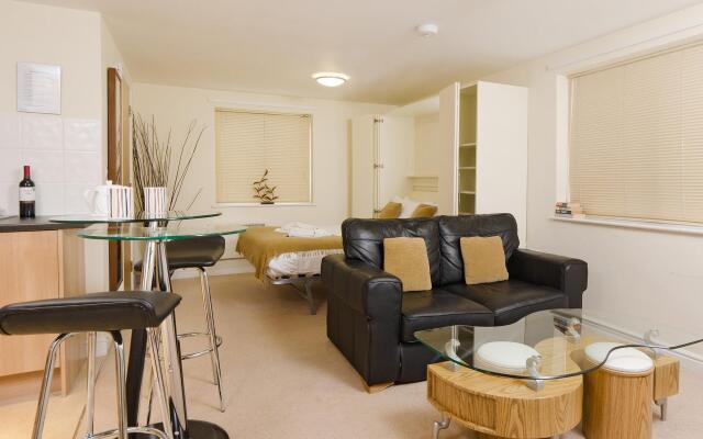 Cosy Boutique Apartment in Colourful Bristol